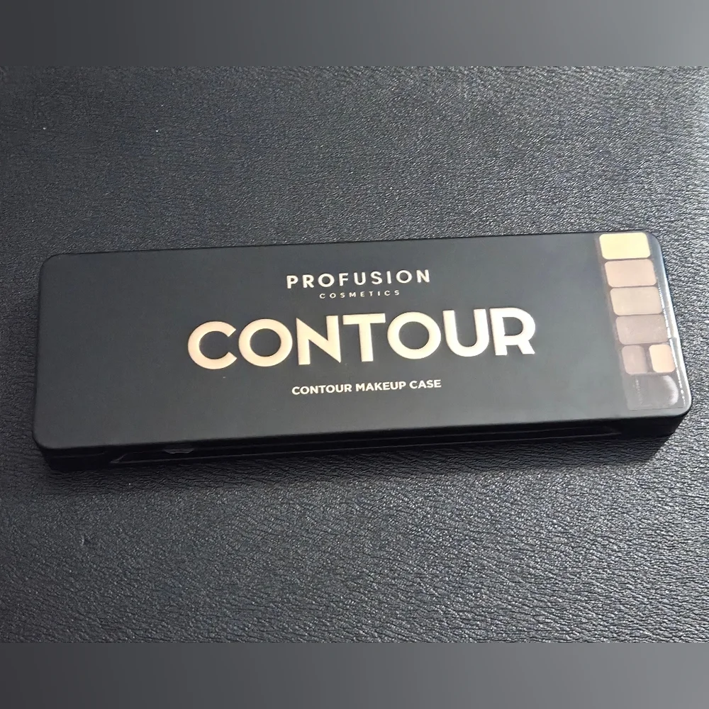 Profusion Cosmetics Six Shade Contour Palette and Brush